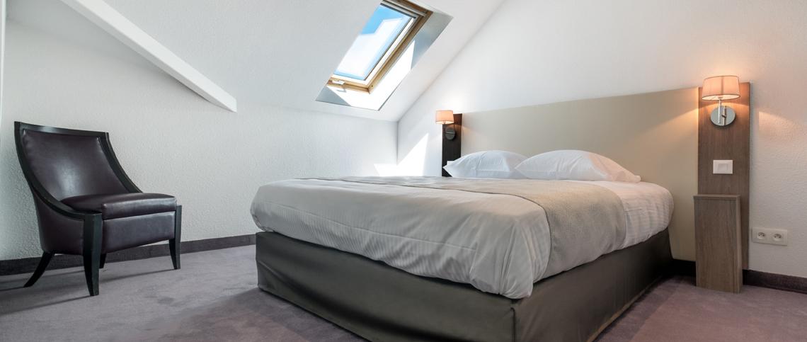 The Originals City, Hotel Acadine, Le Neubourg Buitenkant foto