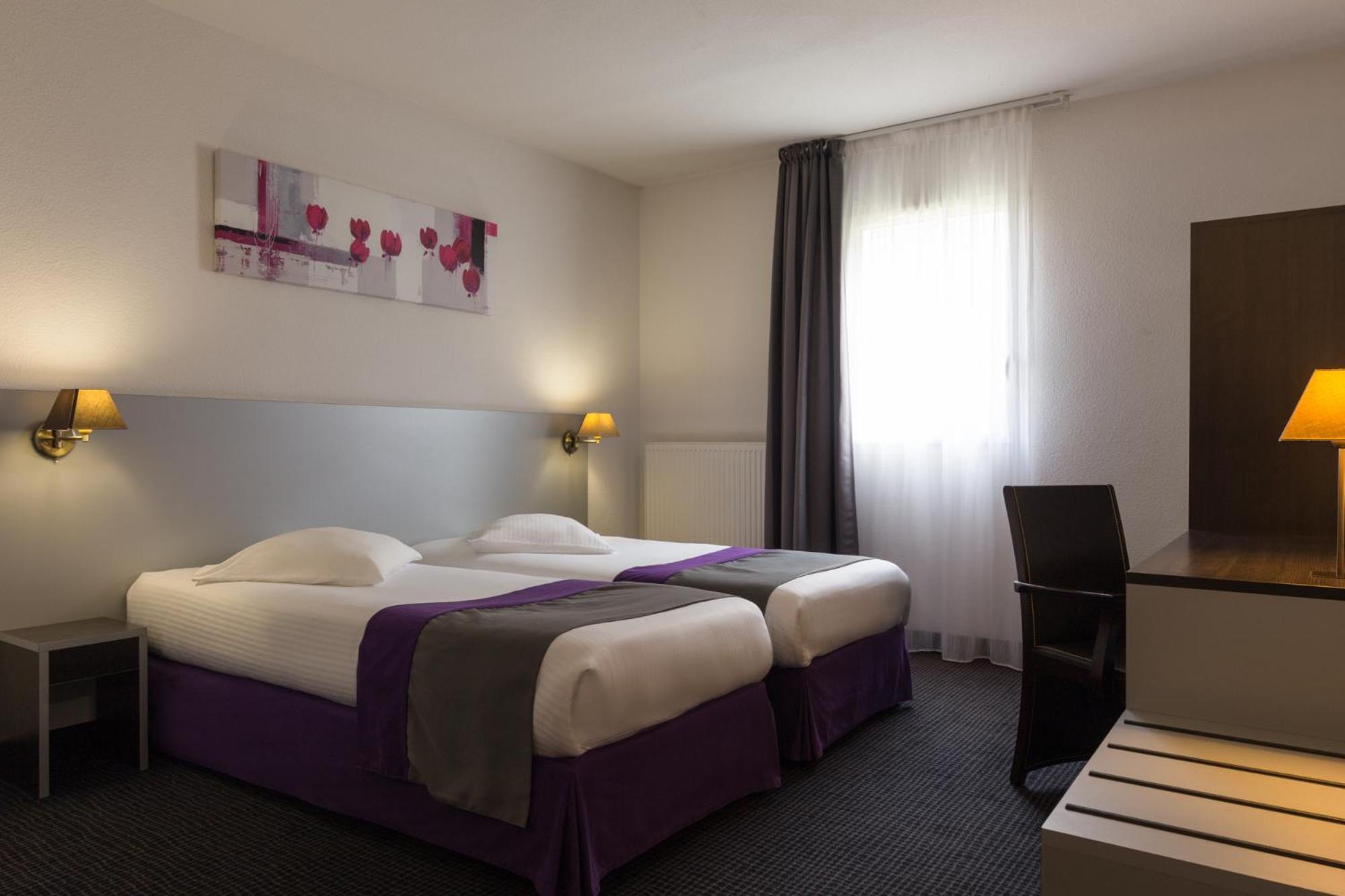 The Originals City, Hotel Acadine, Le Neubourg Buitenkant foto